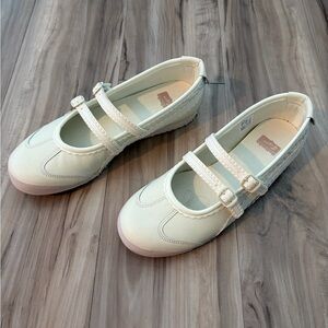 Onitsuka Tiger by Asics Cream Flats